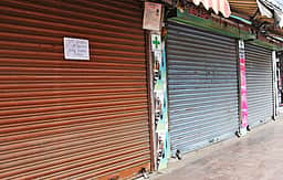 திருச்சியில் 1,300 மருந்துக் கடைகள் அடைப்பு