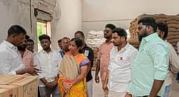 சிவகங்கை நகரின் பல்வேறு இடங்களில் எம்எல்ஏ ஆய்வு