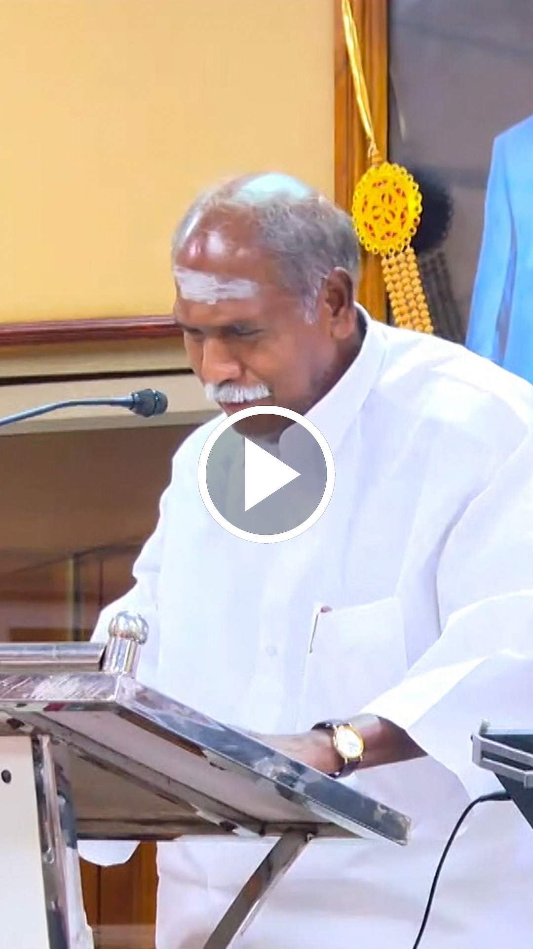 எம்எல்ஏ-வாக பதவியேற்ற புதுச்சேரி முதல்வர்!