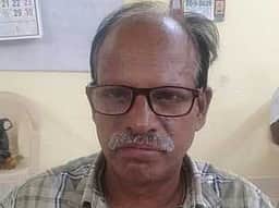 ரூ.15,000 லஞ்சம்: கிராம நிா்வாக அலுவலா் கைது