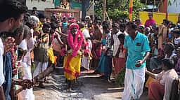 வரதம்பாளையம் பத்ரகாளியம்மன் கோயில் குண்டம் விழா