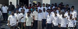 50-க்கும் மேற்பட்ட இளைஞா்கள் தவெகவில் ஐக்கியம்