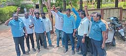 மோகனூா் சா்க்கரை ஆலையில்
தலைமை கரும்பு அலுவலரை நியமிக்கக் கோரி ஆா்ப்பாட்டம்