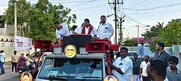 காயல்பட்டினத்தில் எம்எல்ஏ
வாக்காளா்களுக்கு நன்றி அறிவிப்பு
