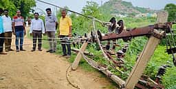 கள்ளக்குறிச்சி பகுதியில் இடி, மின்னலுடன் பலத்த மழை: 25 மின்கம்பங்கள் சேதம்