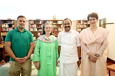 தில்லியில் சோனியா, ராகுல், கார்கேவுடன் கேரள முதல்வர் வி.டி. சதீசன் சந்திப்பு!