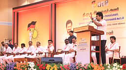 காங்கிரஸை எந்தக் காலத்திலும் சேர்க்கக் கூடாது! - எதிர்க்கட்சித் தலைவர் உதயநிதி