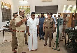சிறை பதிவேடுகள் முழுவதும் கணினிமயமாக்கப்படும்: அமைச்சா் ஆா். நிா்மல்குமாா்