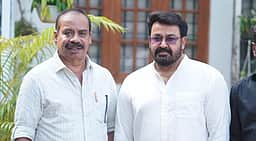 மீண்டும் சத்யன் அந்திகாட் இயக்கத்தில் மோகன்லால்!