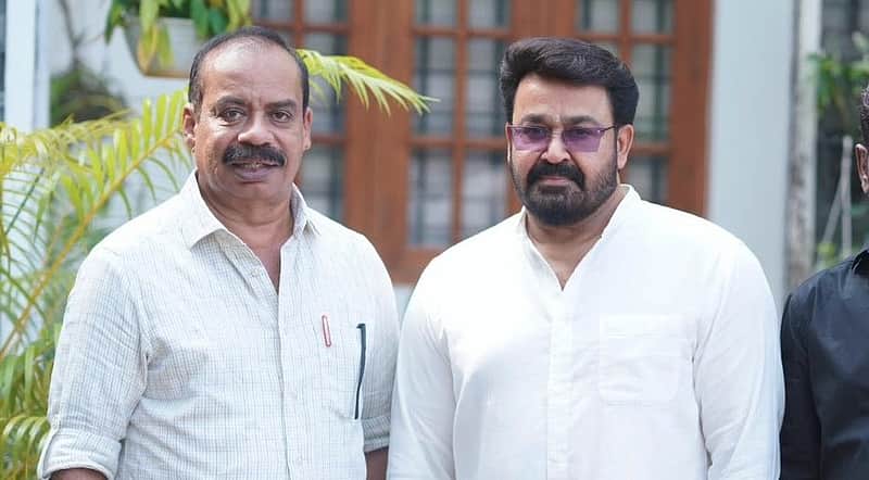 sathyan anthikad, mohanlal