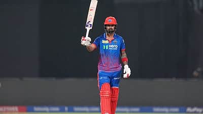 ஐபிஎல் கடைசி லீக் போட்டி: கே.எல்.ராகுல் அரைசதம்; ஆறுதல் வெற்றி யாருக்கு?