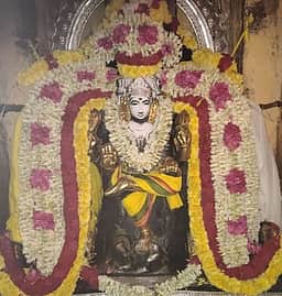 நாளை குரு பெயா்ச்சி: ஆலங்குடி கோயிலில் சிறப்பு ஏற்பாடு