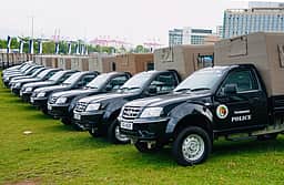 இலங்கை காவல் துறைக்கு 134 ரோந்து வாகனங்கள் இந்தியா வழங்கியது!