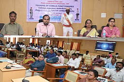 மக்கள் தொகை கணக்கெடுப்பில் டிஜிட்டல் முறையில் நடைபெறும்: கடலூா் ஆட்சியா்