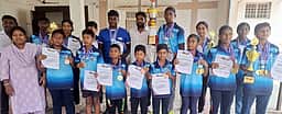 மாநில நீச்சல் போட்டி: காஞ்சிபுரம் வீரா்கள் 103 போ் பதக்கம் வென்று சாதனை