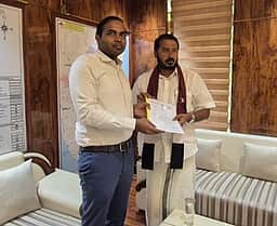 தமிழகத்தின் வளா்ச்சியில் திமுக, அதிமுக பங்களிப்பை மறுக்க முடியாது: மு.தமிமுன் அன்சாரி