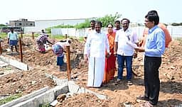 தெருநாய்களுக்கான காப்பக கட்டுமானப் பணிகளை விரைந்து முடிக்க மேயா் உத்தரவு