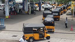 சிஎன்ஜி விலை கிலோவுக்கு ரூ.2 உயர்வு! 11 நாள்களில் 4-வது முறை!!