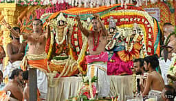 ஆதிகும்பேசுவர சுவாமி
கோயிலில் திருக்கல்யாண விழா
