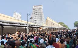 திருச்செந்தூர் முருகன் கோயிலில் ரூ. 100 கட்டண தரிசனம் ரத்து!