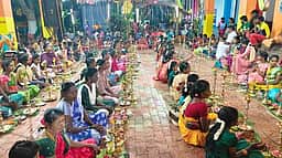 முப்புறகோட்டை ஸ்ரீமுத்தாரம்மன் கோயில் கொடைவிழா