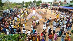 காரணை கிராமத்தில் துரியோதனன் படுகளம்