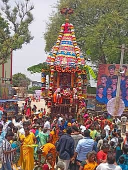பெரியகரம் ஸ்ரீகாளியம்மன், ஸ்ரீமாரியம்மன் கோயில் தேரோட்டம்