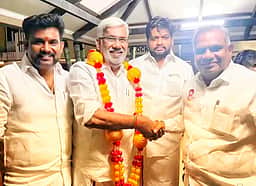 தவெகவில் இணைந்தார் முன்னாள் அமைச்சர் வெல்லமண்டி நடராஜன்!