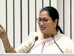 தில்லியில் நீட் தேர்வர்களுக்கு இலவசப் பேருந்து!