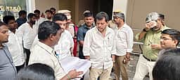 விலையில்லா வேட்டி, சேலைகள் உற்பத்திக்கு விரைவில் அரசாணை! அமைச்சா் எம்.விஜய் பாலாஜி தகவல்