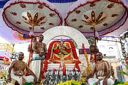 திருப்பதியில் சூரிய, சந்திரபிரபை வாகன சேவை