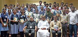தாய்மொழி, ஆங்கிலத்தில் பயிற்சி பெற்றால் அறிஞராகலாம்: ப. சிதம்பரம்