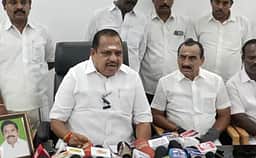 குதிரை பேரம்: தலைமைச் செயலகம் தவெக அலுவலகமாக மாறிவிட்டது! அக்ரி கிருஷ்ணமூர்த்தி