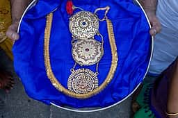 ஸ்ரீ கோவிந்தராஜ சுவாமிக்கு விலைமதிப்பற்ற ஆபரணங்கள்