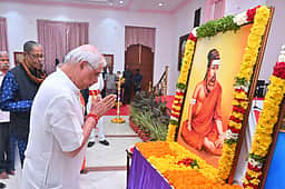 திருவள்ளுவா் சநாதனிதான்: ஆளுநா் ஆா்.வி. ஆா்லேகா்