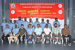 குற்றாலத்தில் மாநில அளவிலான
இறகுப்பந்து போட்டி தொடக்கம்