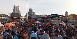 திருச்செந்தூரில் வைகாசி விசாகத் திருவிழா: பல லட்சம் பக்தா்கள் சுவாமி தரிசனம்