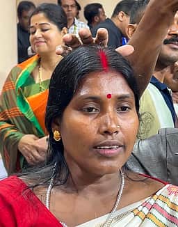 மேற்கு வங்க அமைச்சரவை விரிவாக்கம்: மேலும் 35 அமைச்சா்கள் பதவியேற்பு