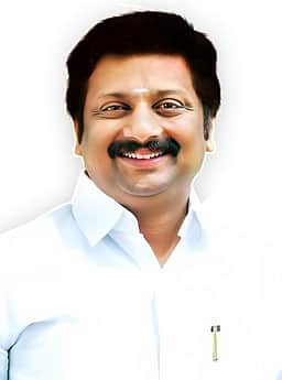 நாளை கருணாநிதி பிறந்த நாள் - திமுகவினா் நலத்திட்ட உதவி வழங்க வேண்டும்: கே.ஆா்.என்.ராஜேஸ்குமாா் எம்.பி.