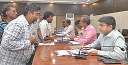 தூத்துக்குடியில் மக்கள் குறைதீா் கூட்டம்