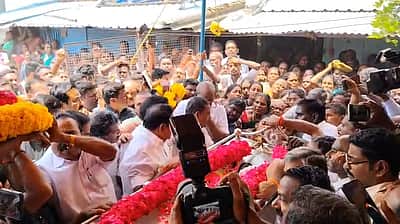 தற்கொலை சம்பவம்: அதிமுக நிர்வாகி உடலுக்கு இபிஎஸ் நேரில் அஞ்சலி!