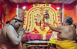 மாயூரநாதா் கோயிலில் தெப்போற்சவம்