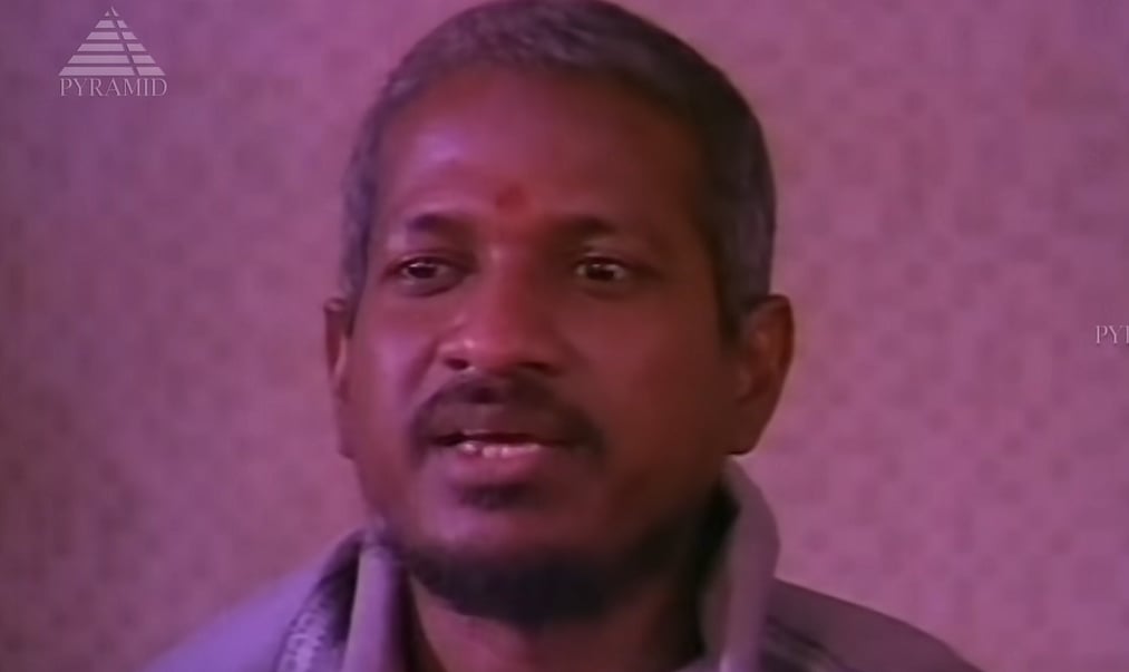 "கல்யாண மாலை கொண்டாடும் பெண்ணே" பாடலில் ...