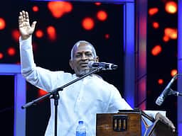 வாழ்த்து தெரிவித்தவர்களுக்கு நன்றி! விடியோ வெளியிட்ட இளையராஜா!!