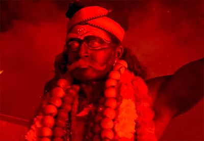 காவல்கார கருப்பு மேக்கிங் விடியோ!