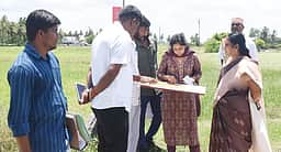 மாவட்ட விளையாட்டரங்க பூா்வாங்கப் பணிகள்: ஆட்சியா் ஆய்வு