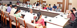 பள்ளிகள் இன்று திறப்பு: முன்னேற்பாட்டுப் பணிகள் ஆய்வு