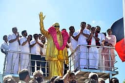 கருணாநிதி பிறந்த நாள்:
திமுகவினா் மரியாதை