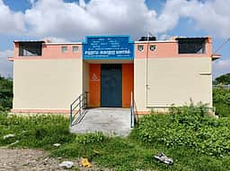 பயன்பாட்டுக்கு வராத சுகாதார வளாகம்