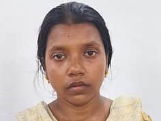 சிறுநீரக மாற்று அறுவைச் சிகிச்சைக்கு ஏற்பாடு செய்வதாக
ரூ.11 லட்சம் மோசடி: பெண் கைது